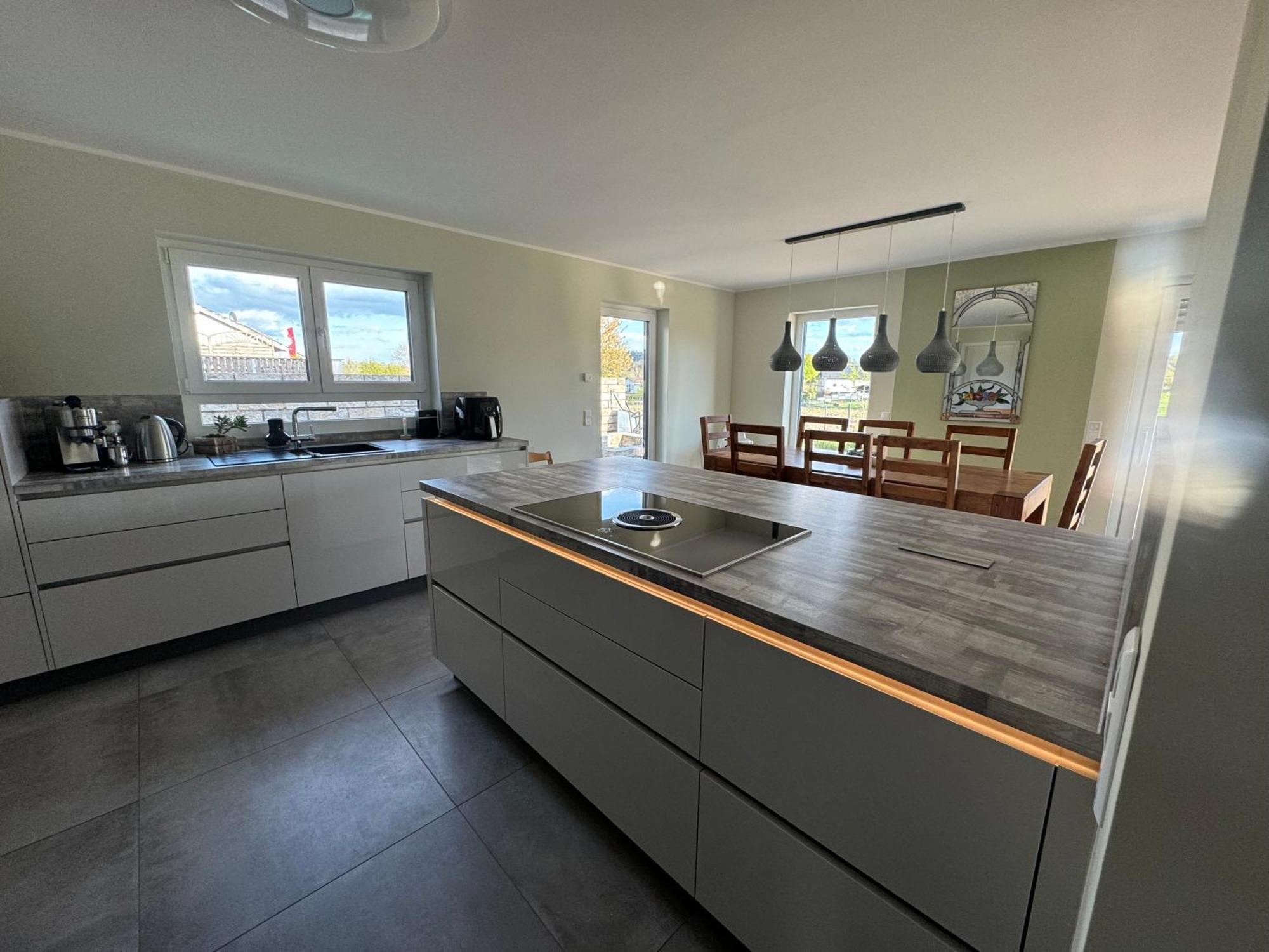 Modernes Ferienhaus In Uedersdorf المظهر الخارجي الصورة