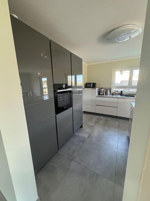 Modernes Ferienhaus In Uedersdorf المظهر الخارجي الصورة